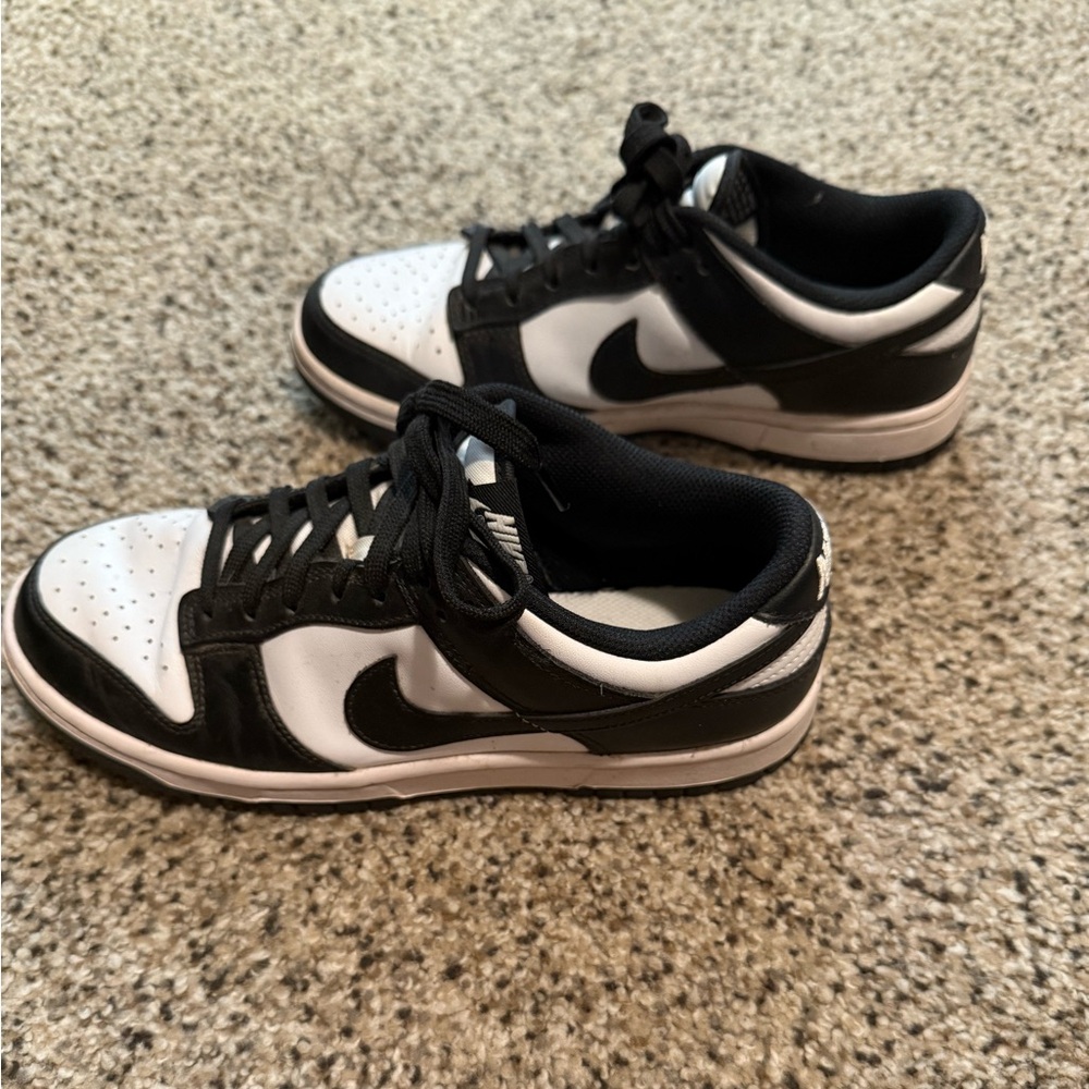 Nike panda dunk low